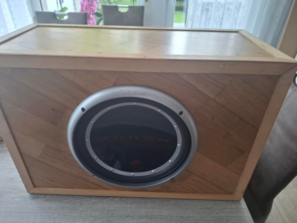 Rockford fosgate auto versterker en subwoofer, Ophalen