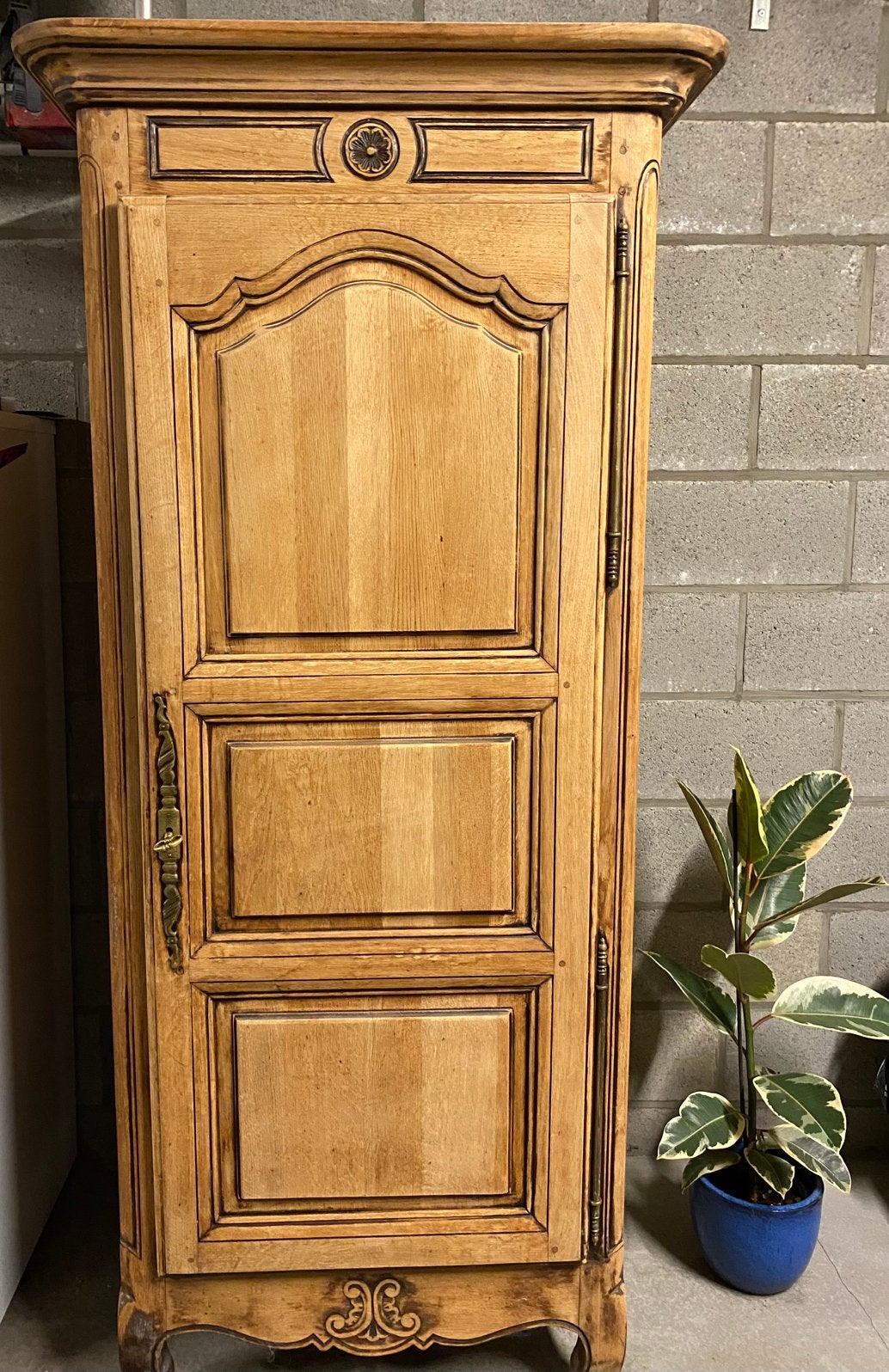 Massief houten kast, Antiek en Kunst, Ophalen