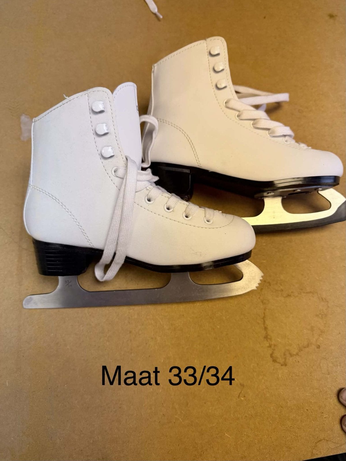 Schaatsen 1 keer gebruikt maat 33/34, Ophalen, Zo goed als nieuw