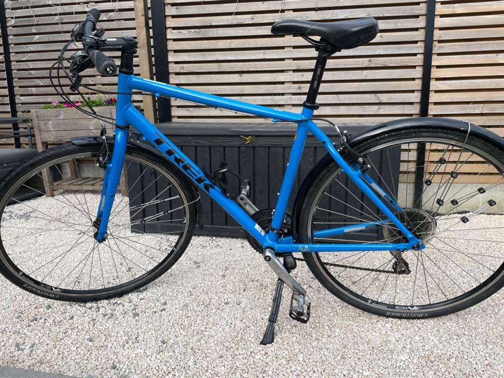 Trek 7.2 hybride fiets Medium, Fietsen en Brommers, Ophalen, Zo goed als nieuw