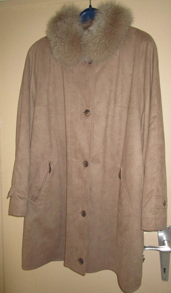 Manteau MARCONA beige taille 44/46 - OPRUIM WINTERKLEDIJ, Taille 42/44 (L), Enlèvement ou Envoi, Beige, Porté