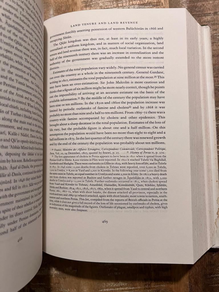 The cambridge history of Iran: 7 From Nadir Shah to the Isla, Gelezen, 19e eeuw, Ophalen of Verzenden, Azië
