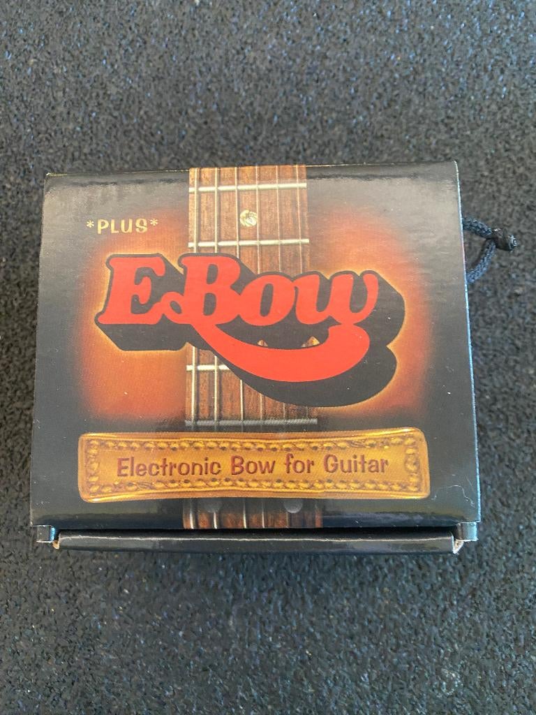 E BOW Plus, Muziek en Instrumenten, Effecten, Zo goed als nieuw, Overige typen, Ophalen of Verzenden