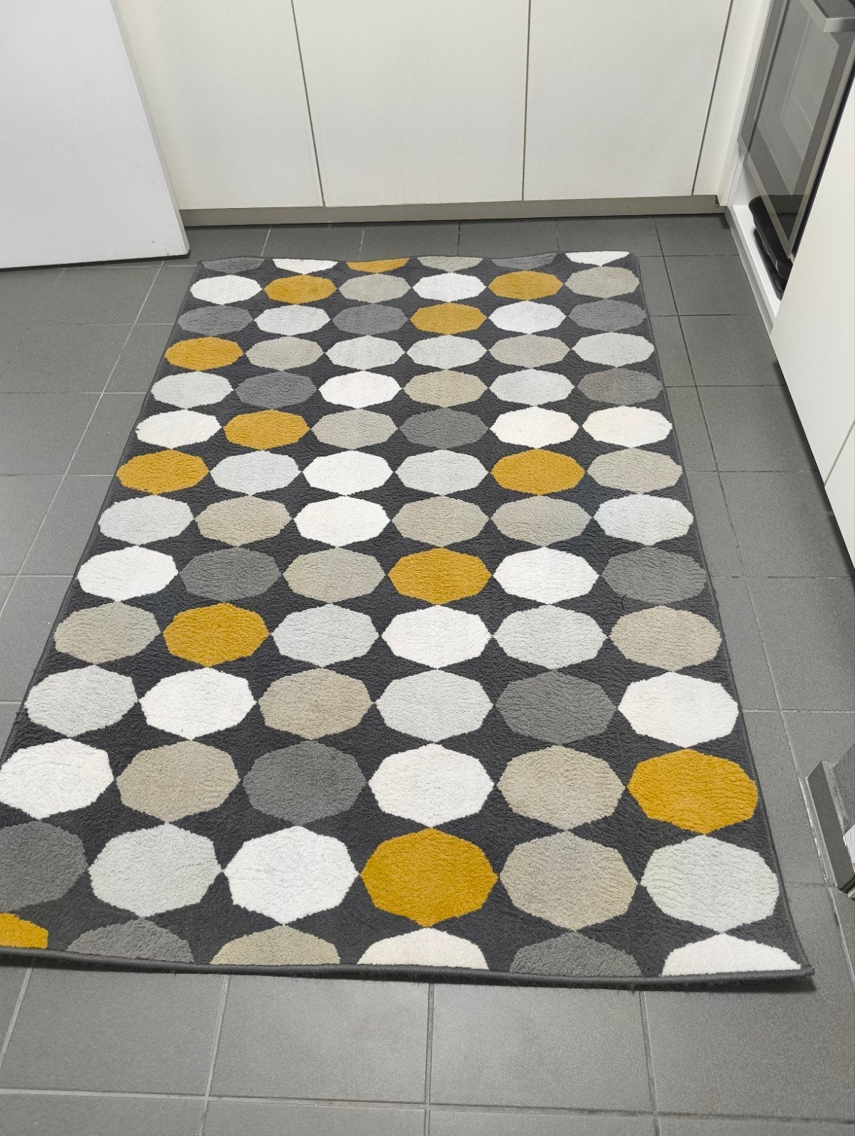 Tapijt IKEA, Huis en Inrichting, Stoffering | Tapijten en Vloerkleden, Ophalen, Gebruikt, 50 tot 100 cm, 150 tot 200 cm