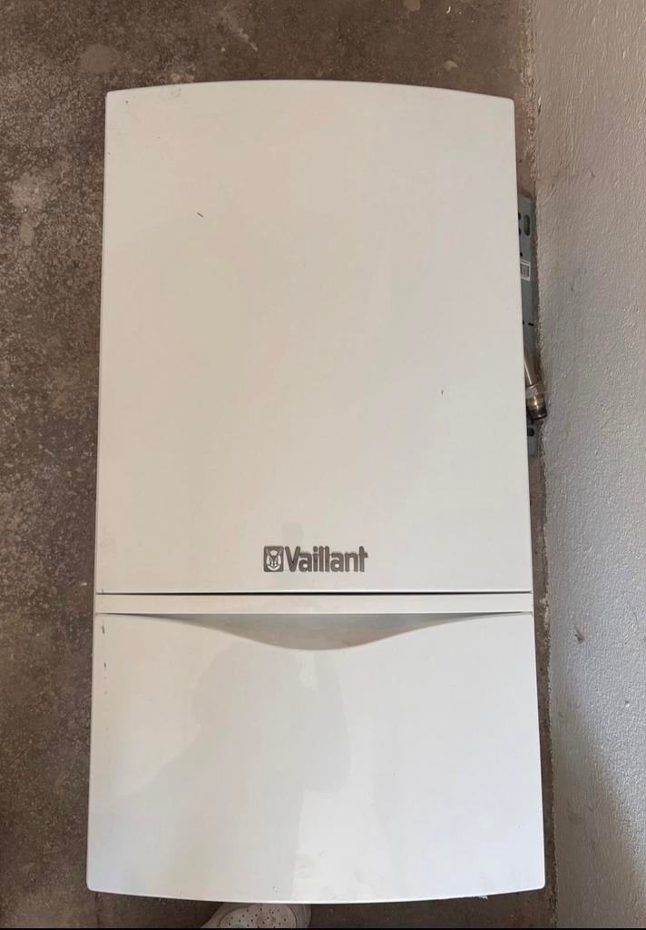 Valiant boiler met open haard, verwarming en water, Ophalen, Gebruikt
