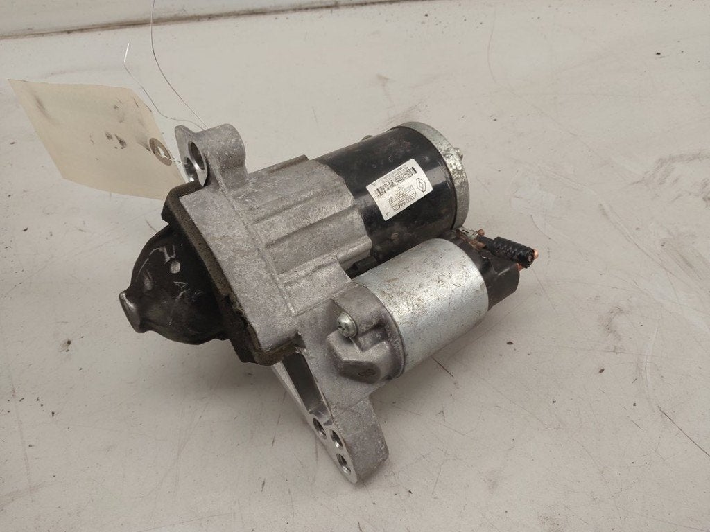STARTMOTOR Dacia Duster (SR) (|233006442R|233000290R|), Dacia, Gebruikt, Info@mitsubishi-motors.de, MITSUBISHI