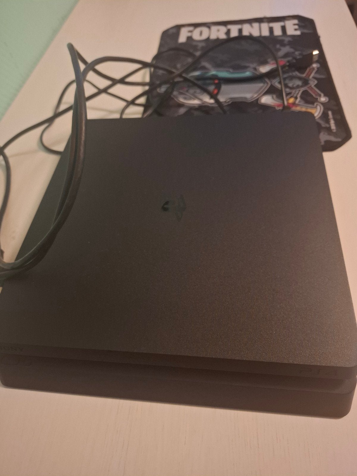 Ps4 500 gb  sans manette, Consoles de jeu & Jeux vidéo, Consoles de jeu | Sony PlayStation 4, 500 GB