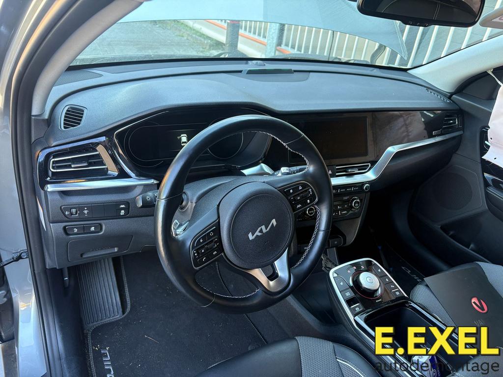 Compleet Dashboard Kia E Niro 2018-2022, Kia, -, Origine de la pièce connue, Utilisé