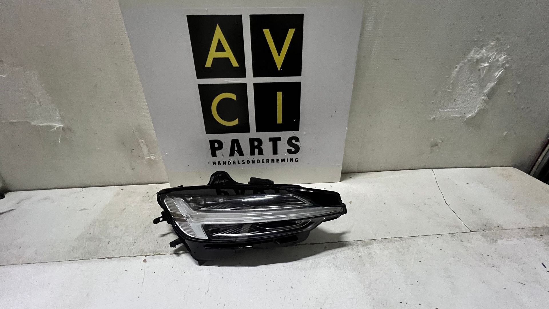 Koplamp Volvo V60 S60 MID LED 32347005 rechts, Auto-onderdelen, Gebruikt, -, -, Ophalen of Verzenden