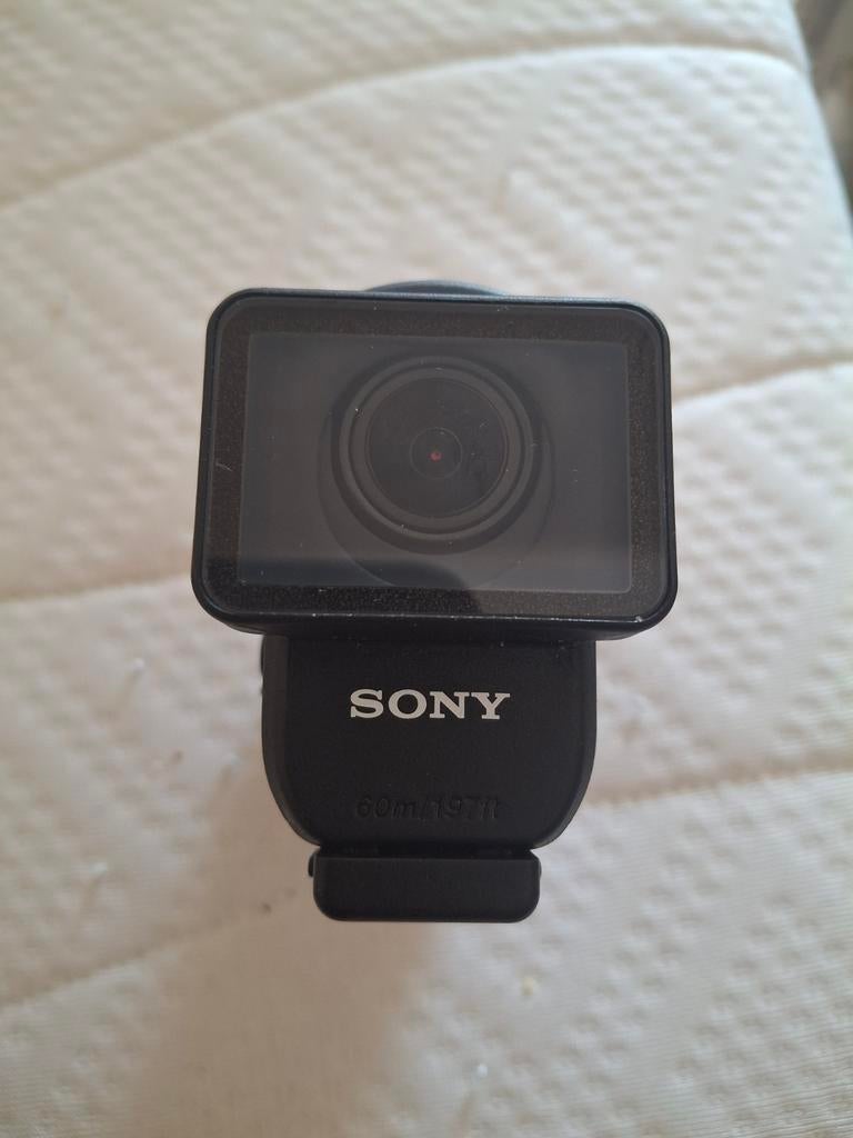 Actiecamera van Sony, Ophalen, Sony