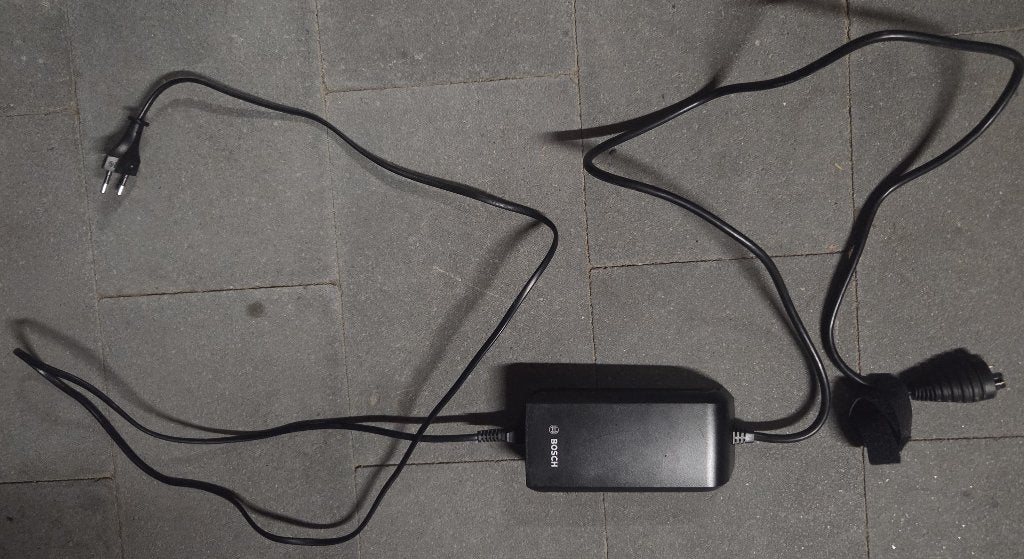 oplader Bosch, Fietsen en Brommers, Gebruikt