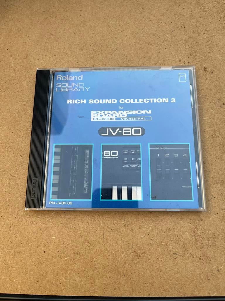 Roland JV 80 Soundcards, Enlèvement, Comme neuf