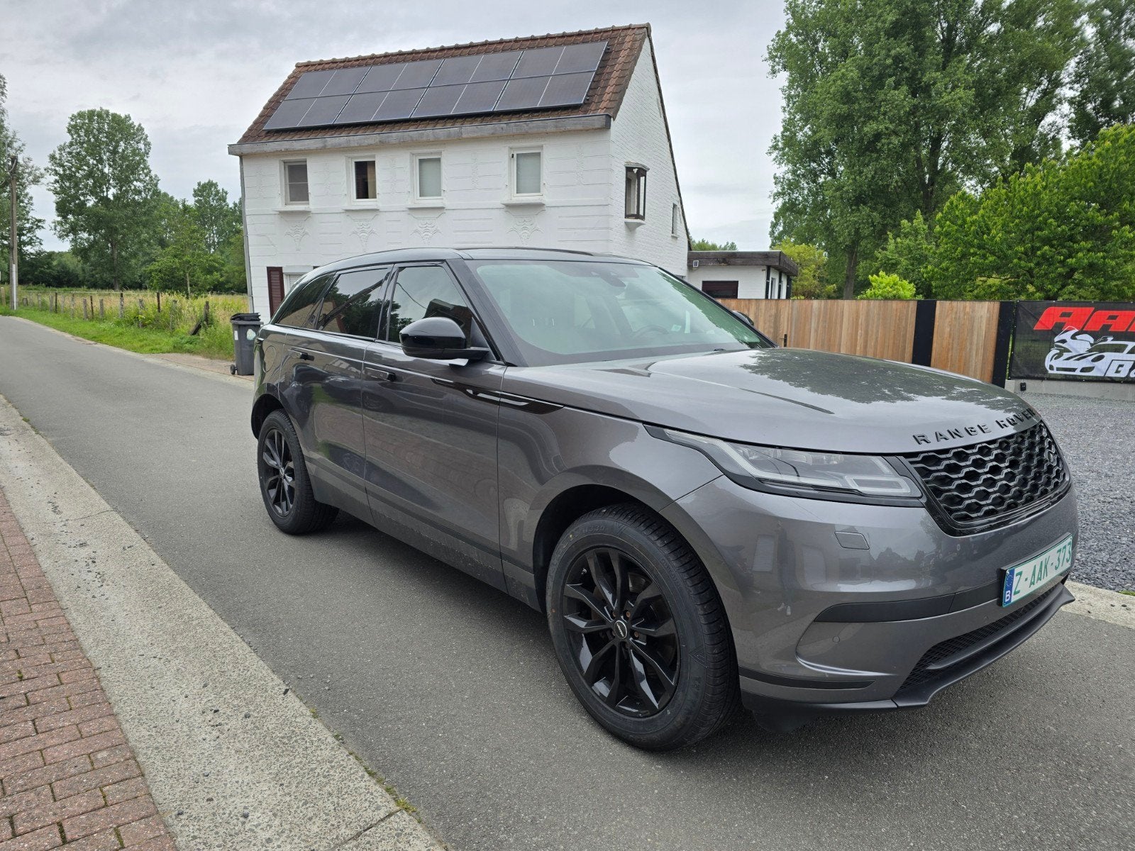 Range rover Velar D180-s ketting reeds vervangen bij Range !, Automaat, Overige kleuren, Leder, Bedrijf