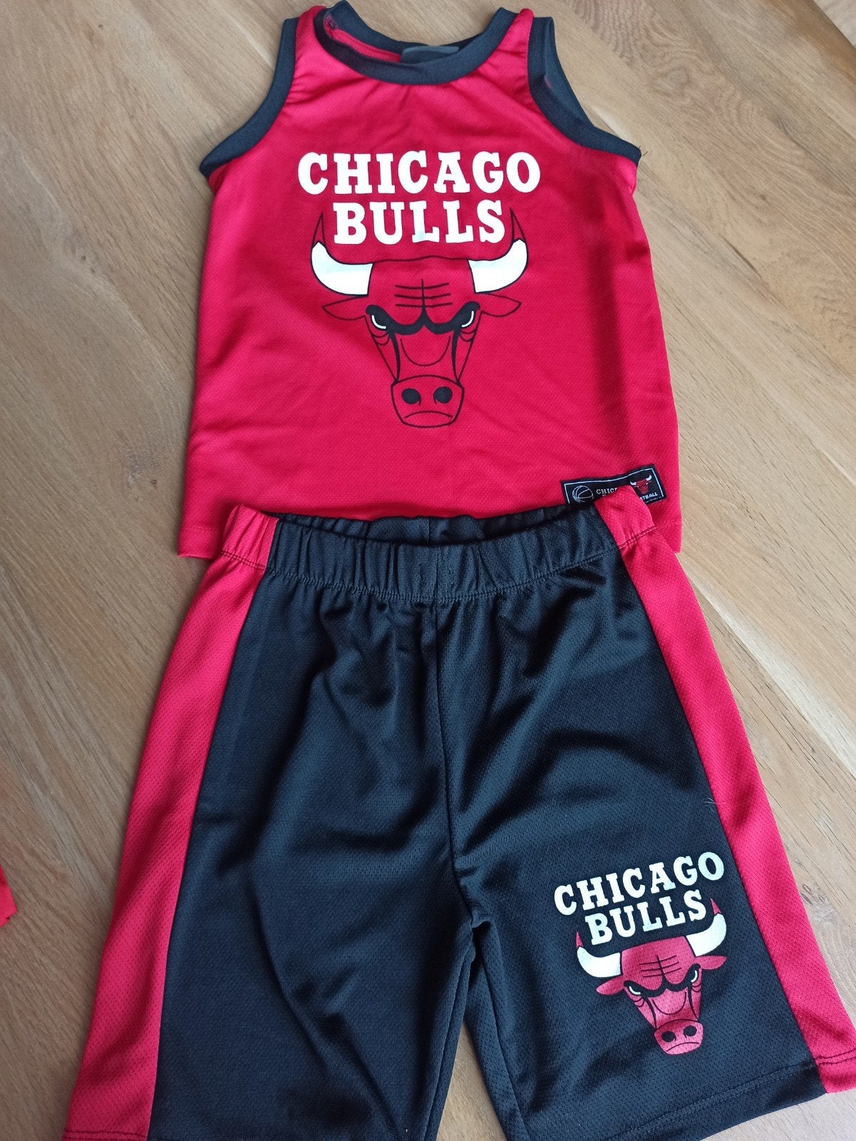 Ensemble de sport NBA des Chicago Bulls (chemise et short) —, Enlèvement ou Envoi, Utilisé, Vêtements