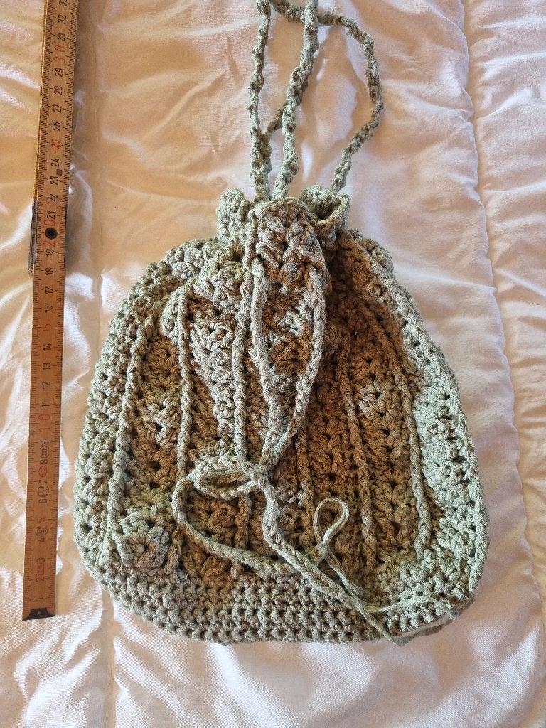 Tasje gehaakt  -  kaki, Handtassen en Accessoires, Tassen | Damestassen, Ophalen of Verzenden, Nieuw, Groen, Handtas