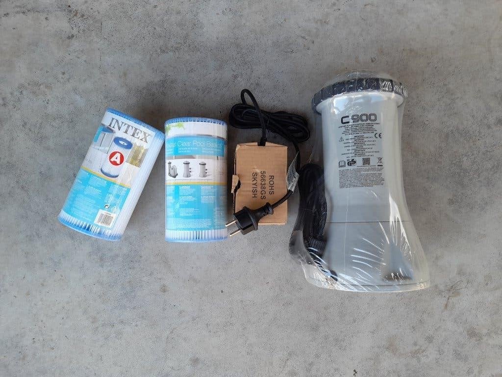 Pompe de filtration de piscine Intex + 2 cartouches, Jardin & Terrasse, Accessoires de piscine, Enlèvement, Neuf, Pompe