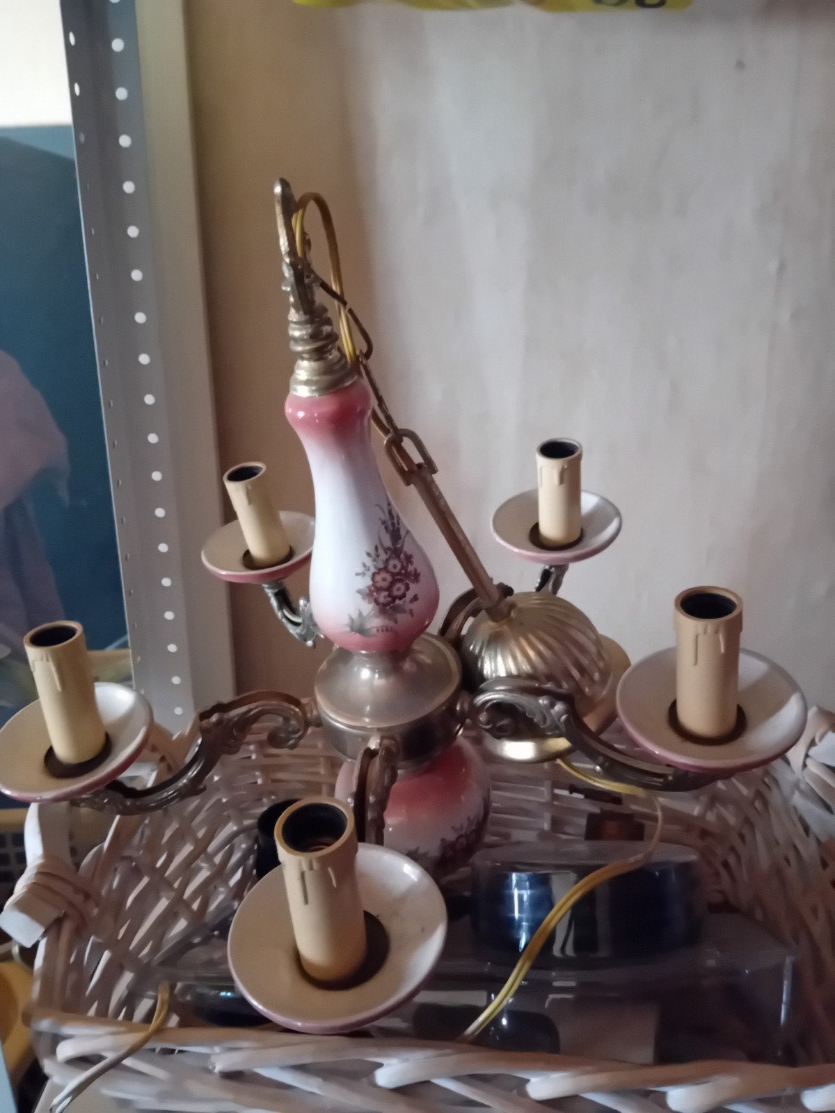 2 lustres en cuivre et en porcelaine, Antiquités & Art, Enlèvement