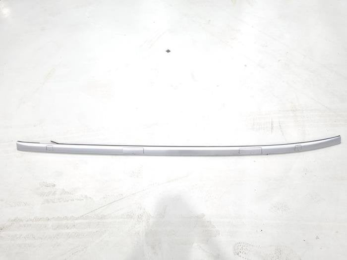 Montant de toit gauche d'un Toyota Avensis, Autos : Pièces & Accessoires, Carrosserie & Tôlerie, Toyota, Utilisé, 3 mois de garantie