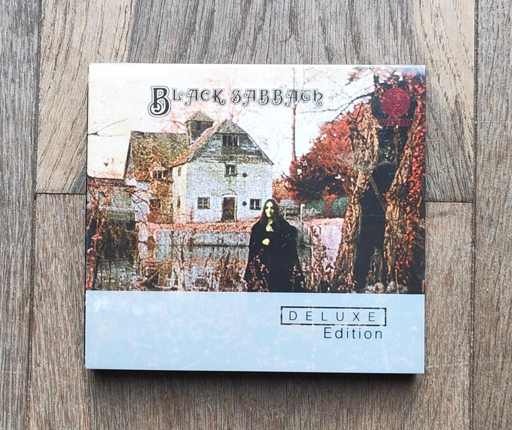 Black Sabbath - Black Sabbath (Deluxe Expanded Edition), Ophalen of Verzenden, Zo goed als nieuw, Boxset