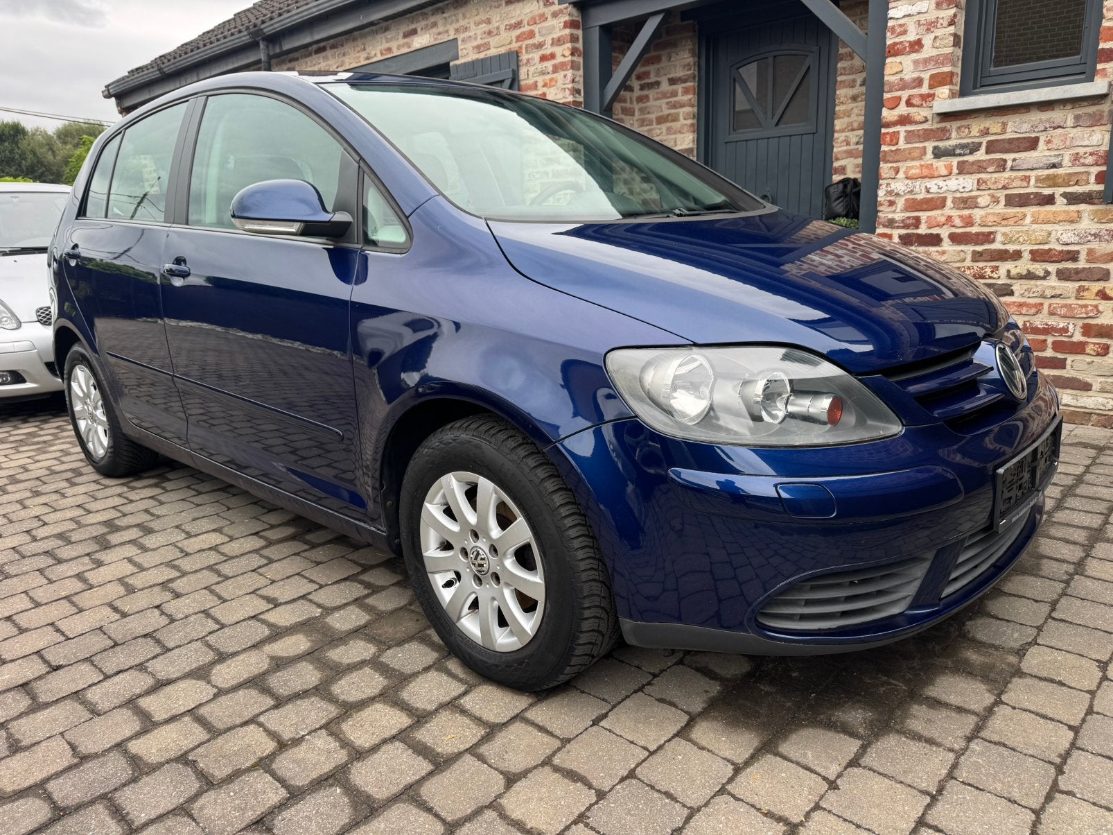 Volkswagen Golf Plus 1.4/klaar voor registratie, Zwart, 4 cilinders, Blauw, https://public.car-pass.be/vhr/2e0ff465-658b-4047-8f0d-6ecb178539e6