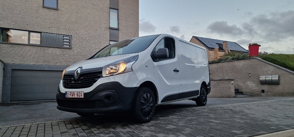 renault trafic 1.6dci utilitaire euro 6b  0467775386, Euro 6, 3 places, 5 portes, Diesel