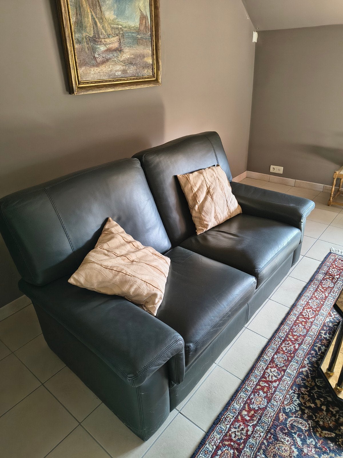 lederen salon met voetbankje., Huis en Inrichting, Ophalen