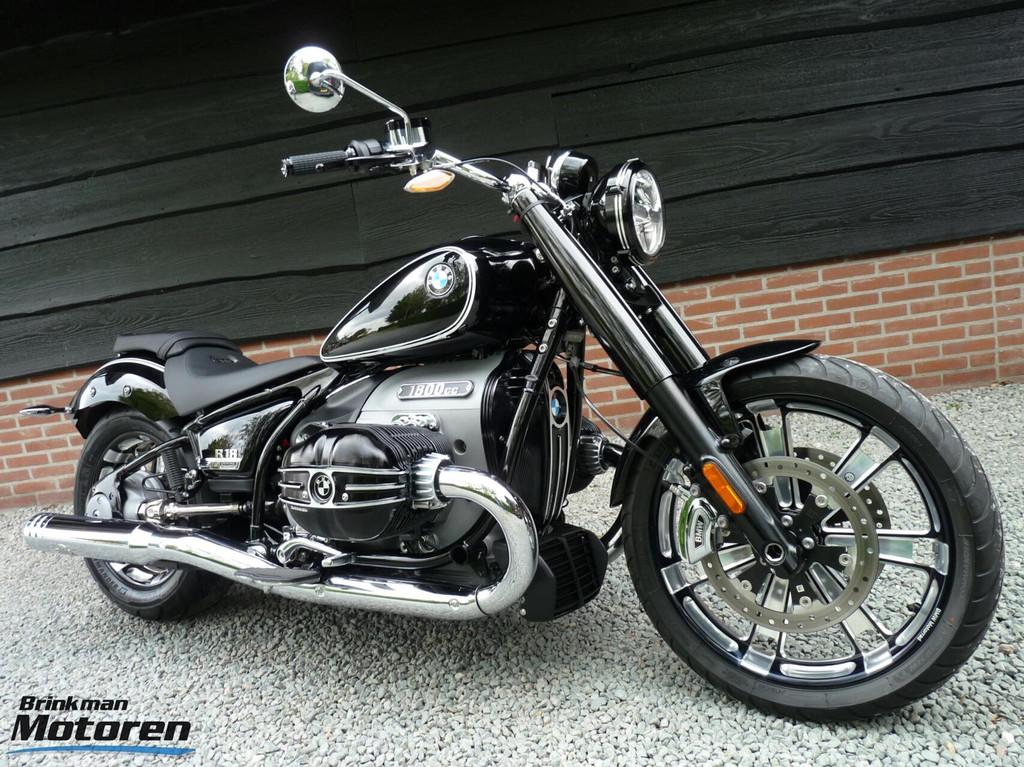 Unieke R 18 / R18 Roland Sands Design, Motoren, Motoren | BMW, Particulier, Chopper, meer dan 35 kW, ABS, LED Verlichting