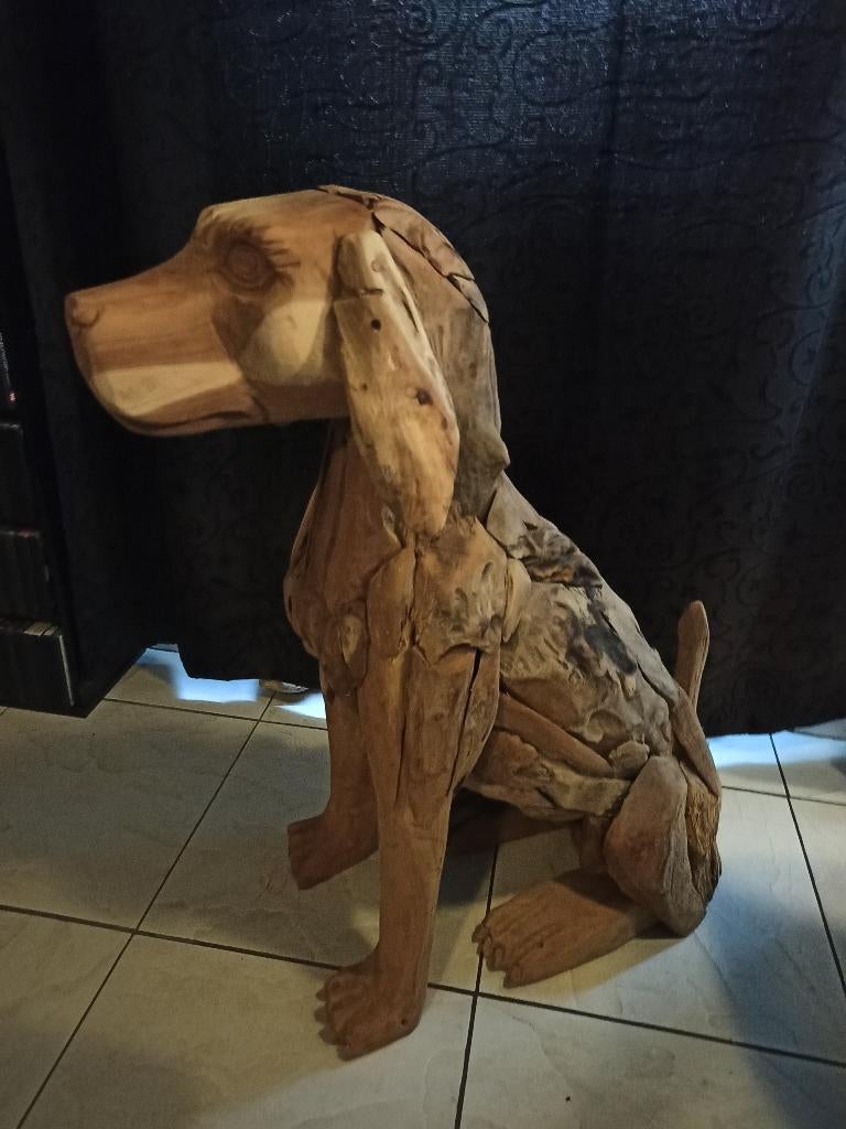 zittende hond in teak hout, Antiek en Kunst, Ophalen, Hout
