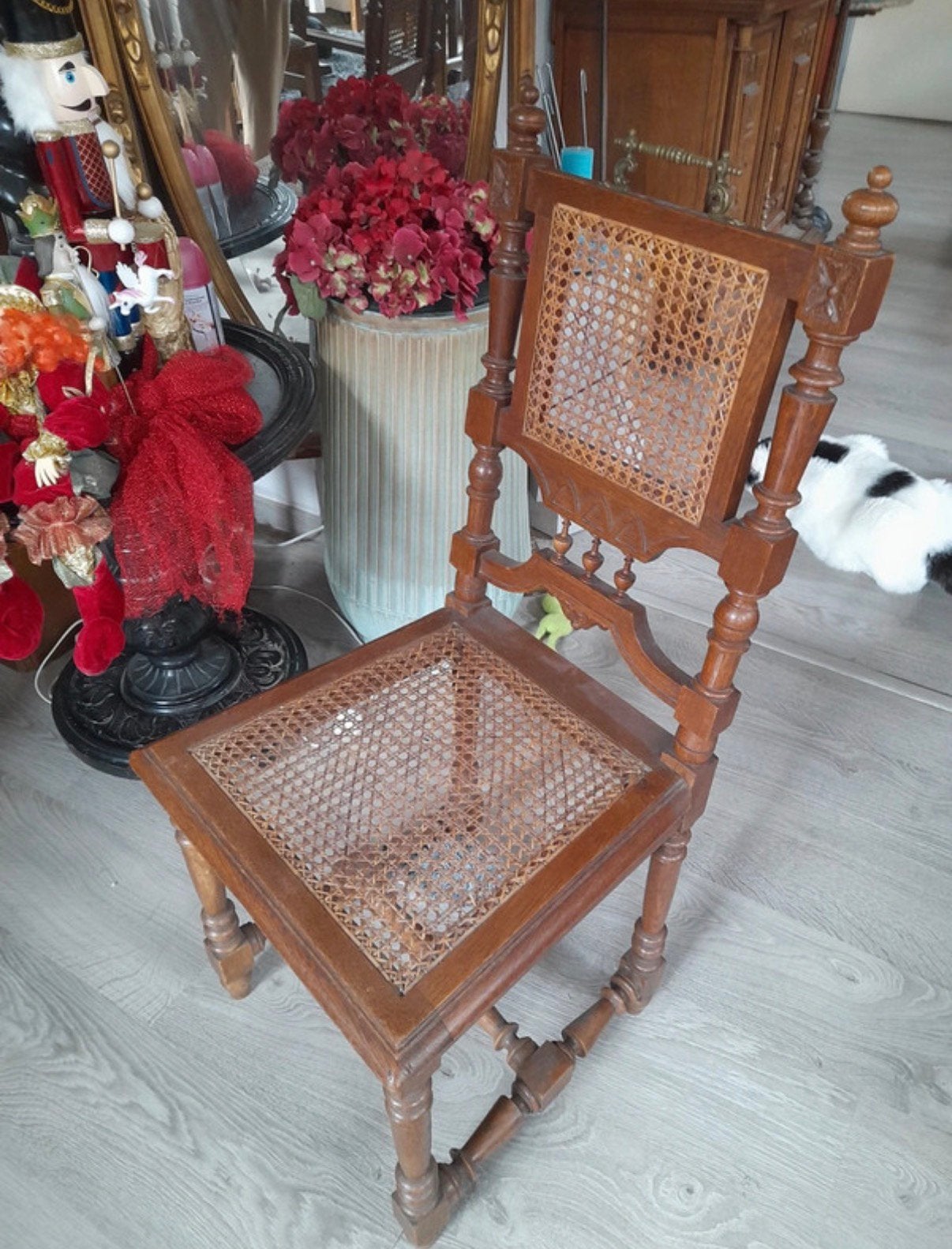 Chaise ancienne en bois massif avec cannage , style Henri II, Antiquités & Art, Antiquités | Meubles | Chaises & Canapés, Enlèvement