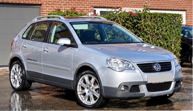 Polo Cross AUTOMATIQUE, Auto's, Overige bekleding, Overige kleuren, 5 deurs, Particulier