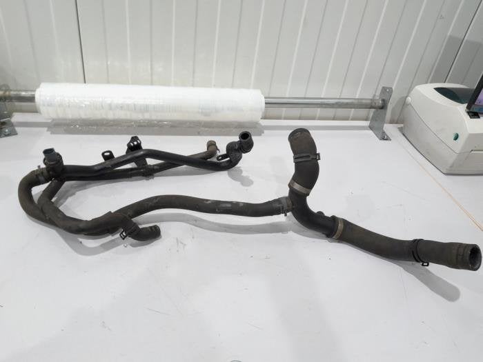 Radiateurslang van een Volkswagen Golf, Gebruikt, -, Volkswagen, -
