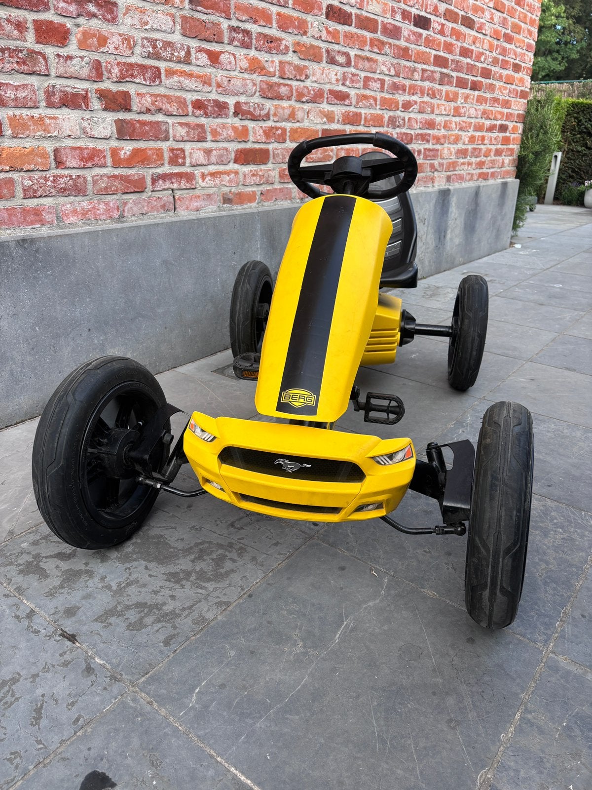 Berg Ford Mustang Go-cart, Kinderen en Baby's, Speelgoed | Buiten | Skelters, Ophalen, Berg, Vrijloopautomaat
