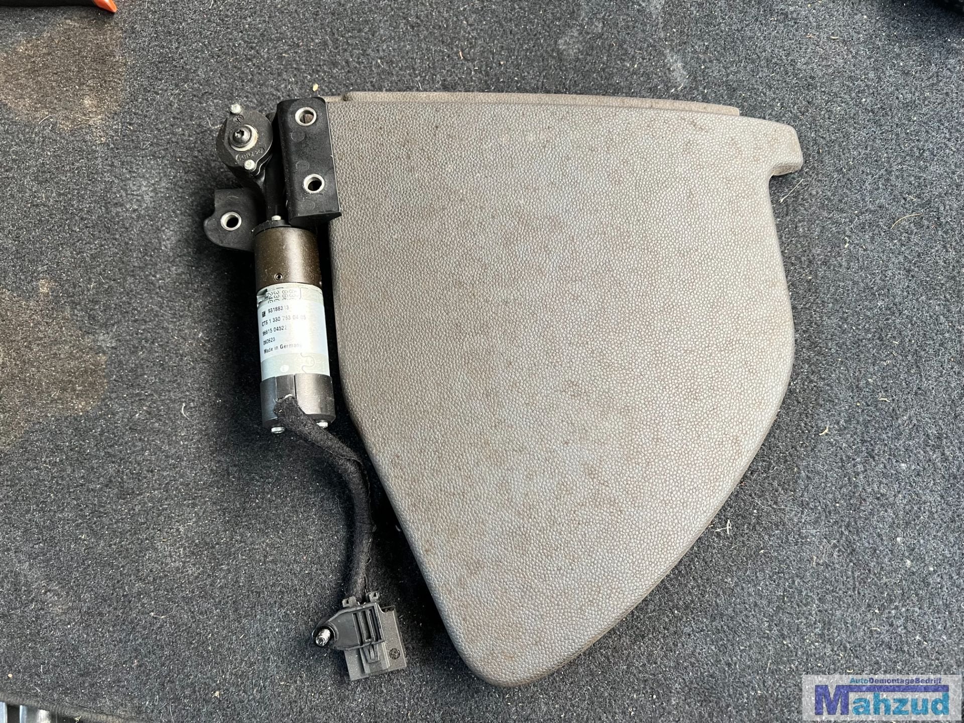 OPEL ASTRA H Twintop dak motor 93188313, Gebruikt, Opel Automobile GmbH, Kontakt@opel-infoservice.de, Opel