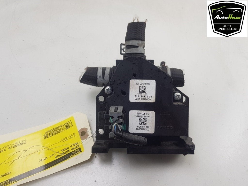 EXTRA EAU POMPE (|106422550E|106422500F|106422500E|106422500, Germany_Sales@tesla.com, Utilisé, Autres marques automobiles, Ludwig-Prandtl-Straße 27 - 29
12526  Berlin, DE