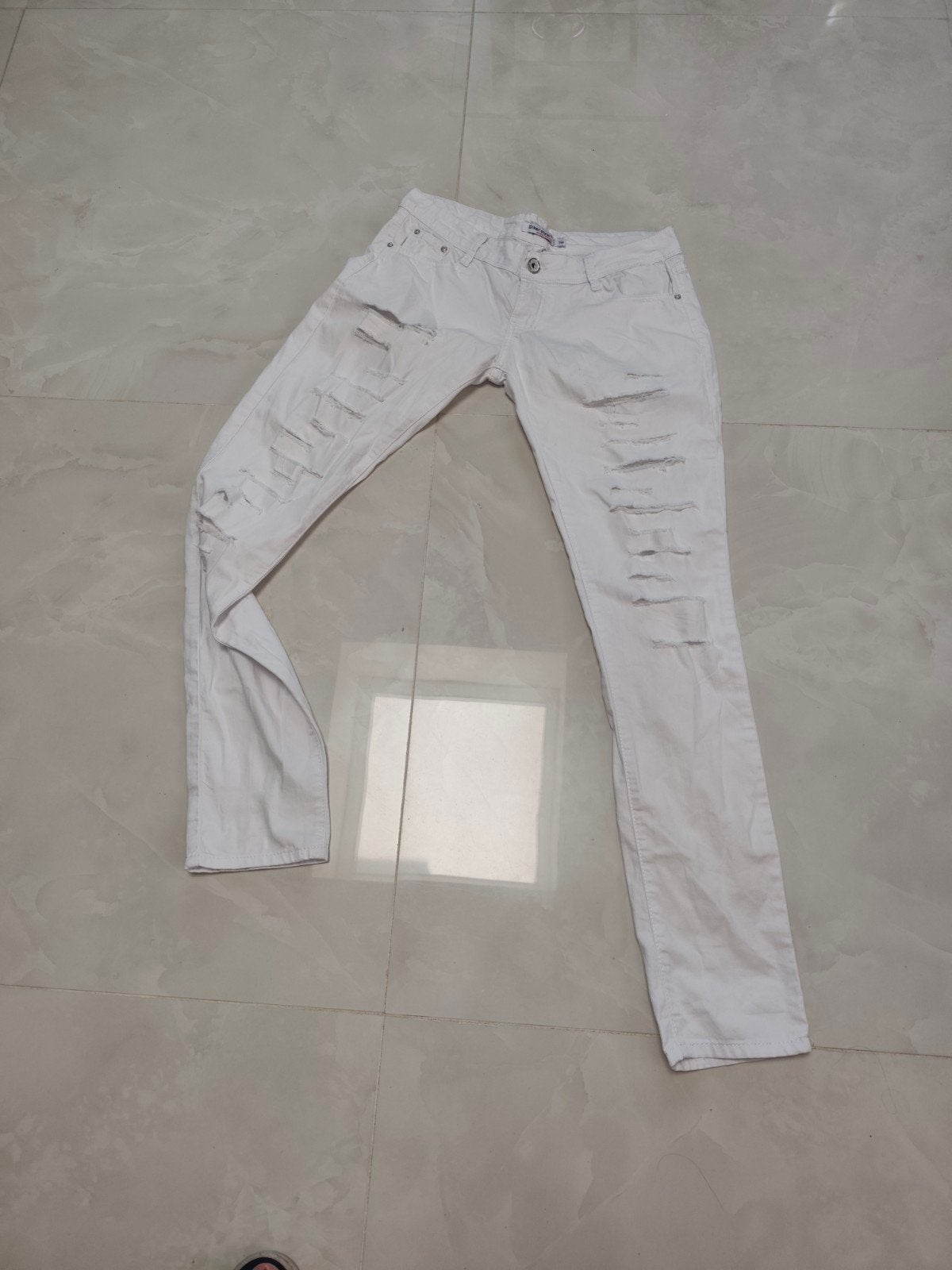 Pantalon à trous taille basse skinny 98 % coton. Taille 40, Enlèvement ou Envoi, Diker Style, Comme neuf, W30 - W32 (confection 38/40)