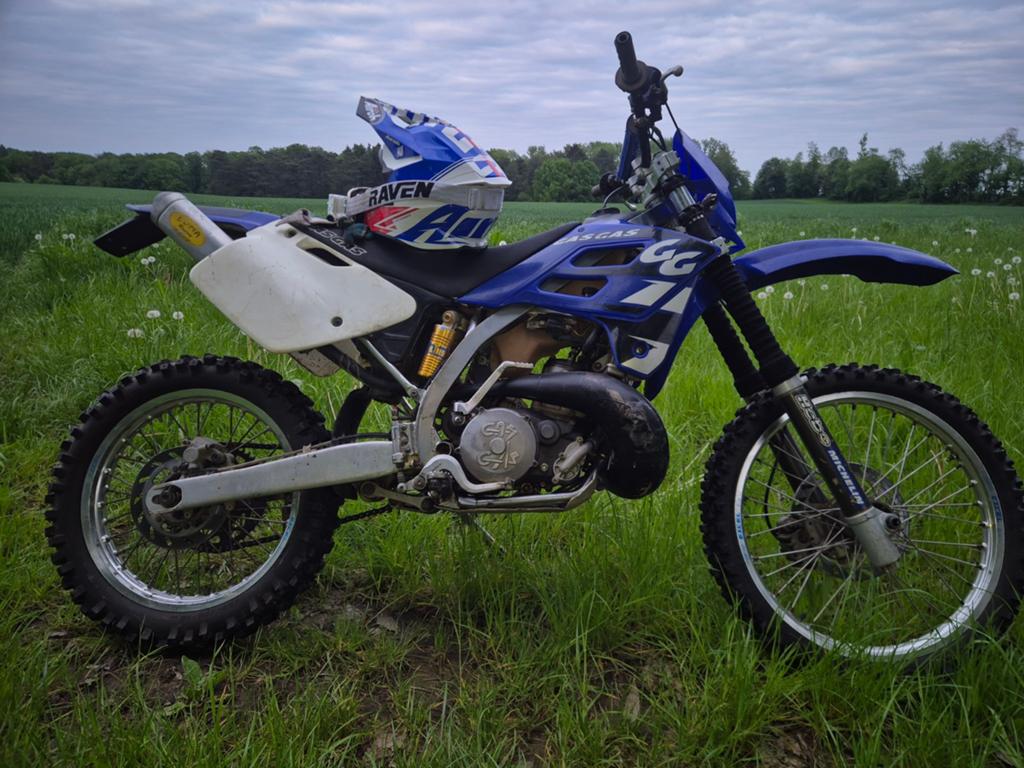 Enduro Gasgas ec 300cc 2temps avec papier, Motoren, Particulier
