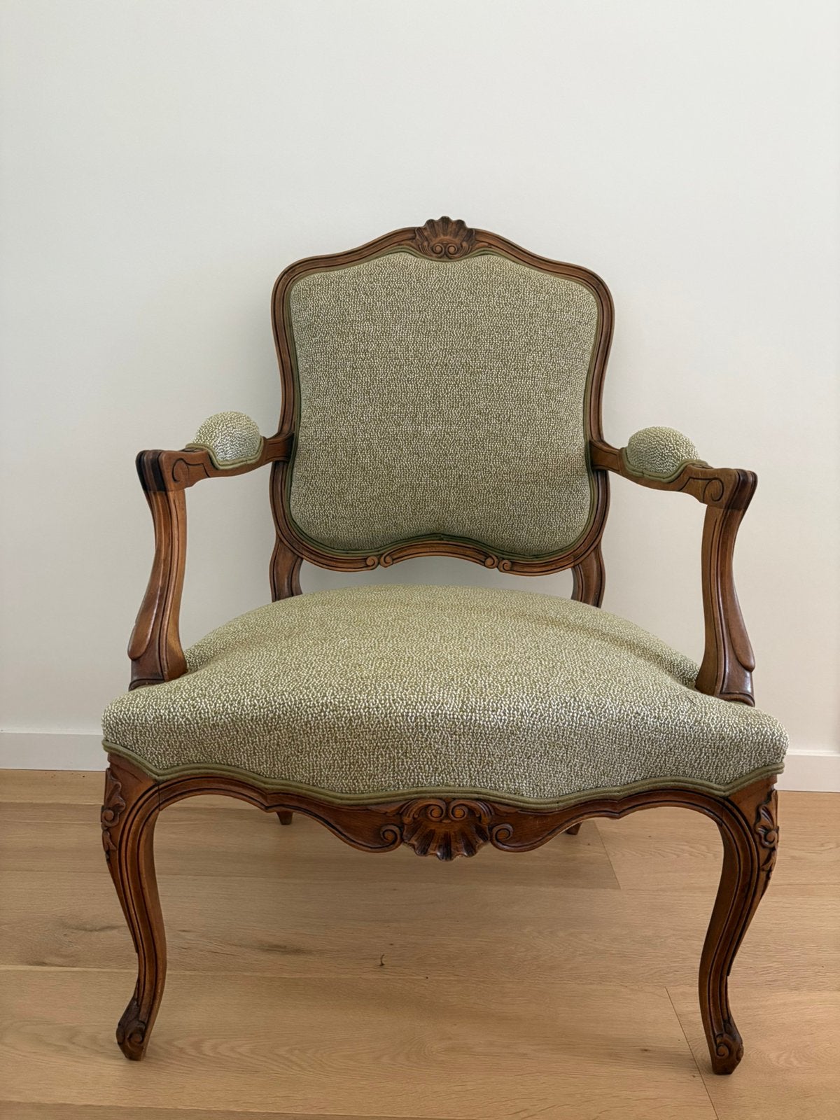 Louis XV zetel gerestaureerd, Enlèvement