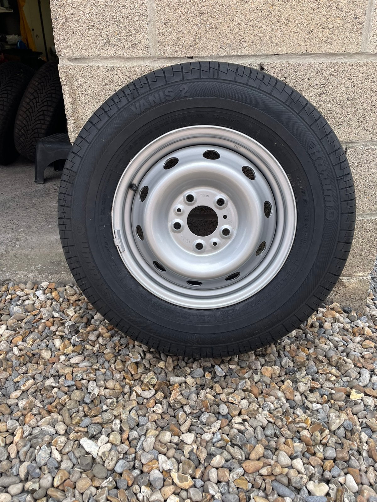 Roue complète neuve 215 70 R 15, Auto-onderdelen, Banden en Velgen, Ophalen, 15 inch, Banden en Velgen, Nieuw