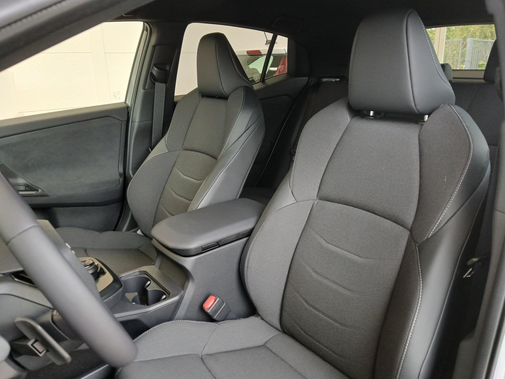 Toyota C-HR V04 Business (automatique), Autos, Neuf, Achat, Entreprise, Autres couleurs