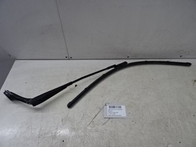 RUITENWISSERARM LINKS VOOR Ford Focus 3 Wagon, Gebruikt, Henry-Ford-Straße  1
50735  Köln, DE, Ford-Werke GmbH, Kunden@ford.com