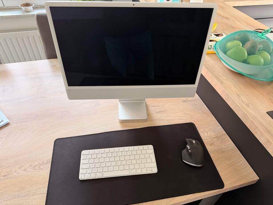 iMac MQRK3FN/A, Ophalen, Zo goed als nieuw, IMac, SSD