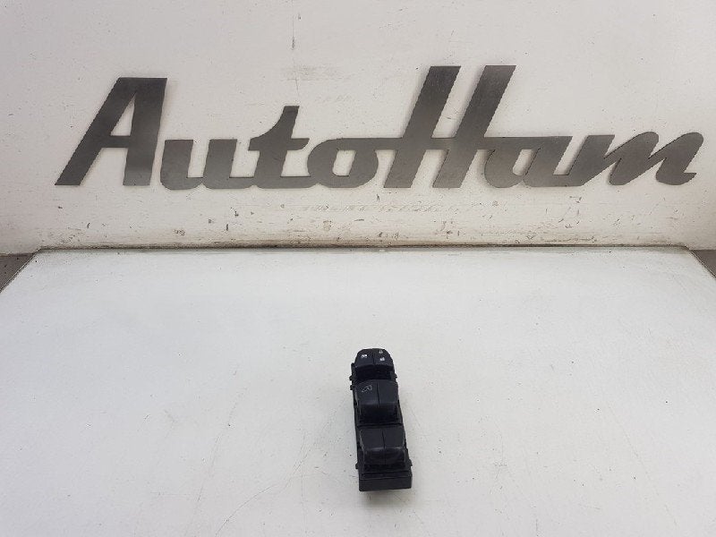 RAAMSCHAKELAAR Nissan Pulsar (C13) (|254013ZL1A|), Dhr. J. Ham, Gebruikt, Administratie@autoham.nl, Nissan