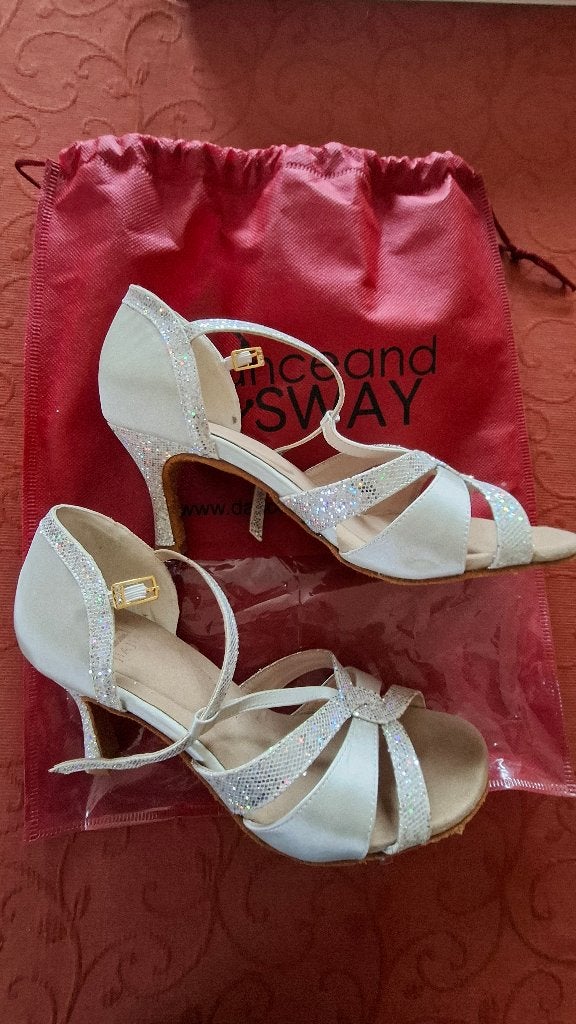 Salsa latin zilveren dansschoenen maat 38, Ophalen of Verzenden, Dansschoenen