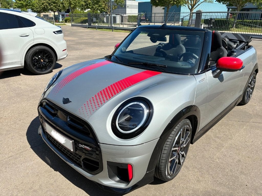Mini John Cooper Works cabrio 231 pk - fabrieksgarantie, Ophalen