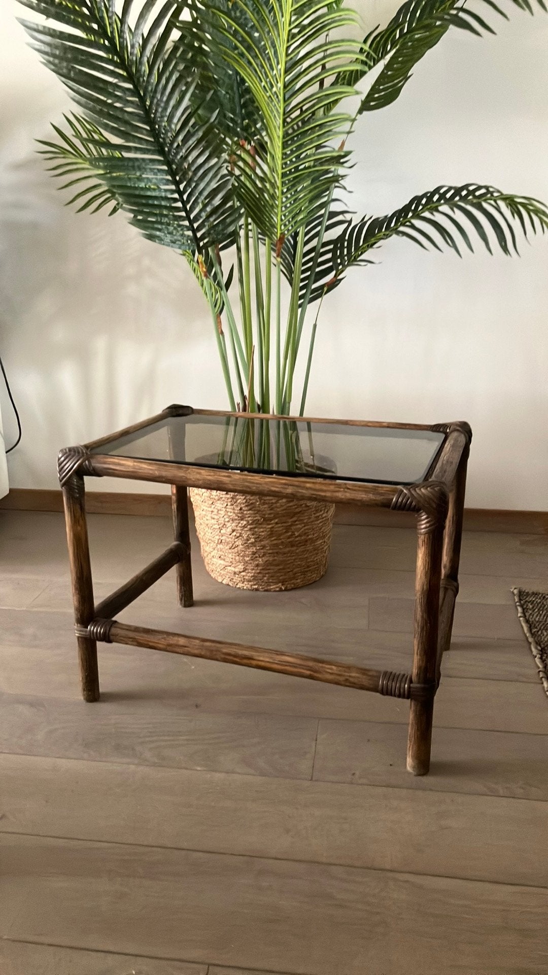 Bamboe bijzettafel, Huis en Inrichting, Ophalen, Zo goed als nieuw, Glas