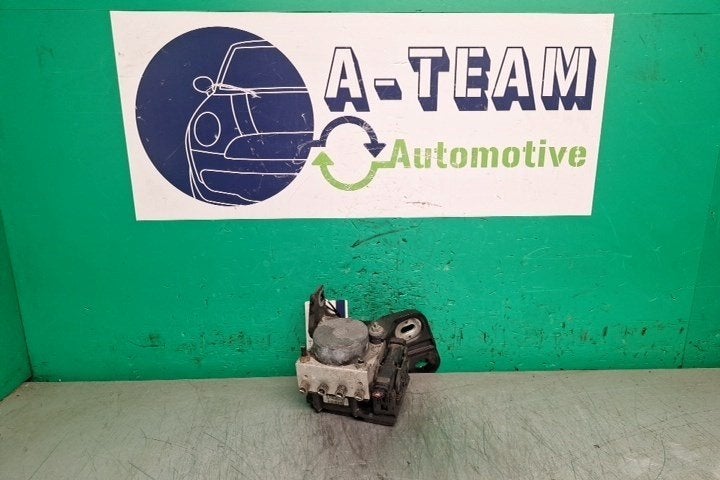 ABS POMP Opel Corsa D (|0265800422|0265231537|), Robert Bosch AG, Gebruikt, Opel, Robert-Bosch-Allee 1
74232  Abstatt, DE