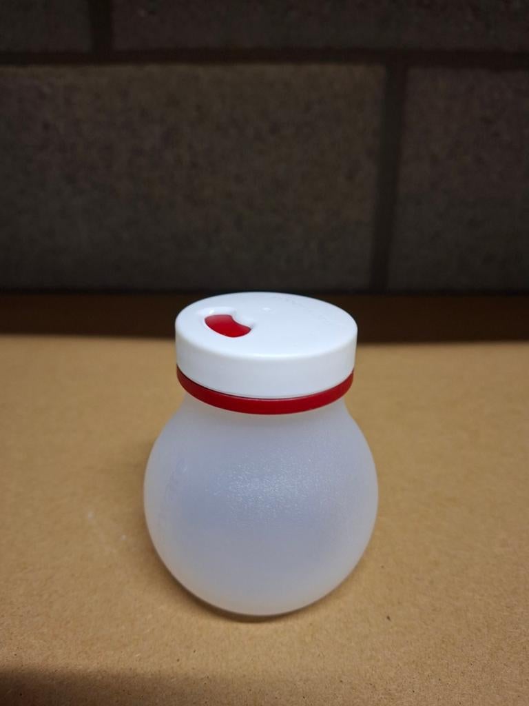 Tupperware alegra zout strooier, Enlèvement ou Envoi, Neuf, Rouge, Autres types