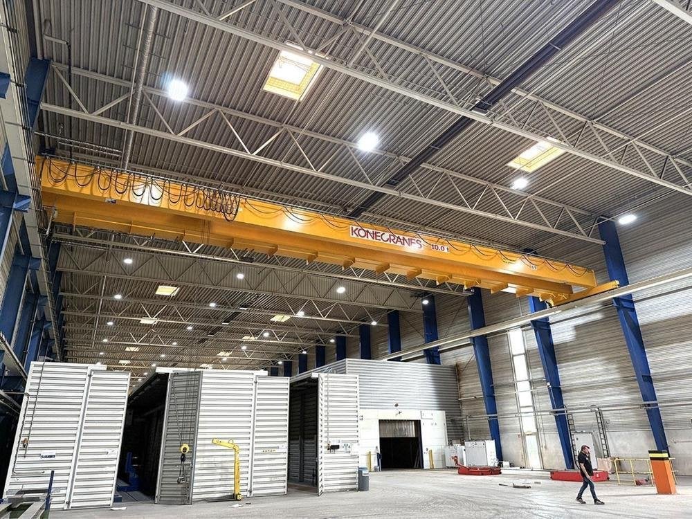 2012 Kone 10 T x 28 470 mm, pont roulant (hall 4), Grue