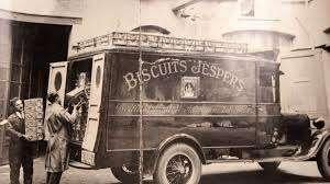 RECHERCHÉ : Boîte à biscuits - Biscuits Jespers Mortsel, Collections, Boîte en métal, Enlèvement ou Envoi