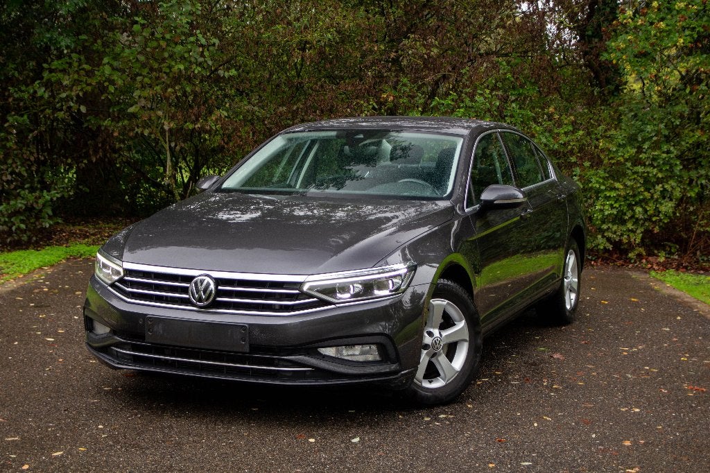 Volkswagen Passat 2.0 TDi / 2020 / 226.000km, Autos, Argent ou Gris, Achat, Entreprise, Boîte manuelle